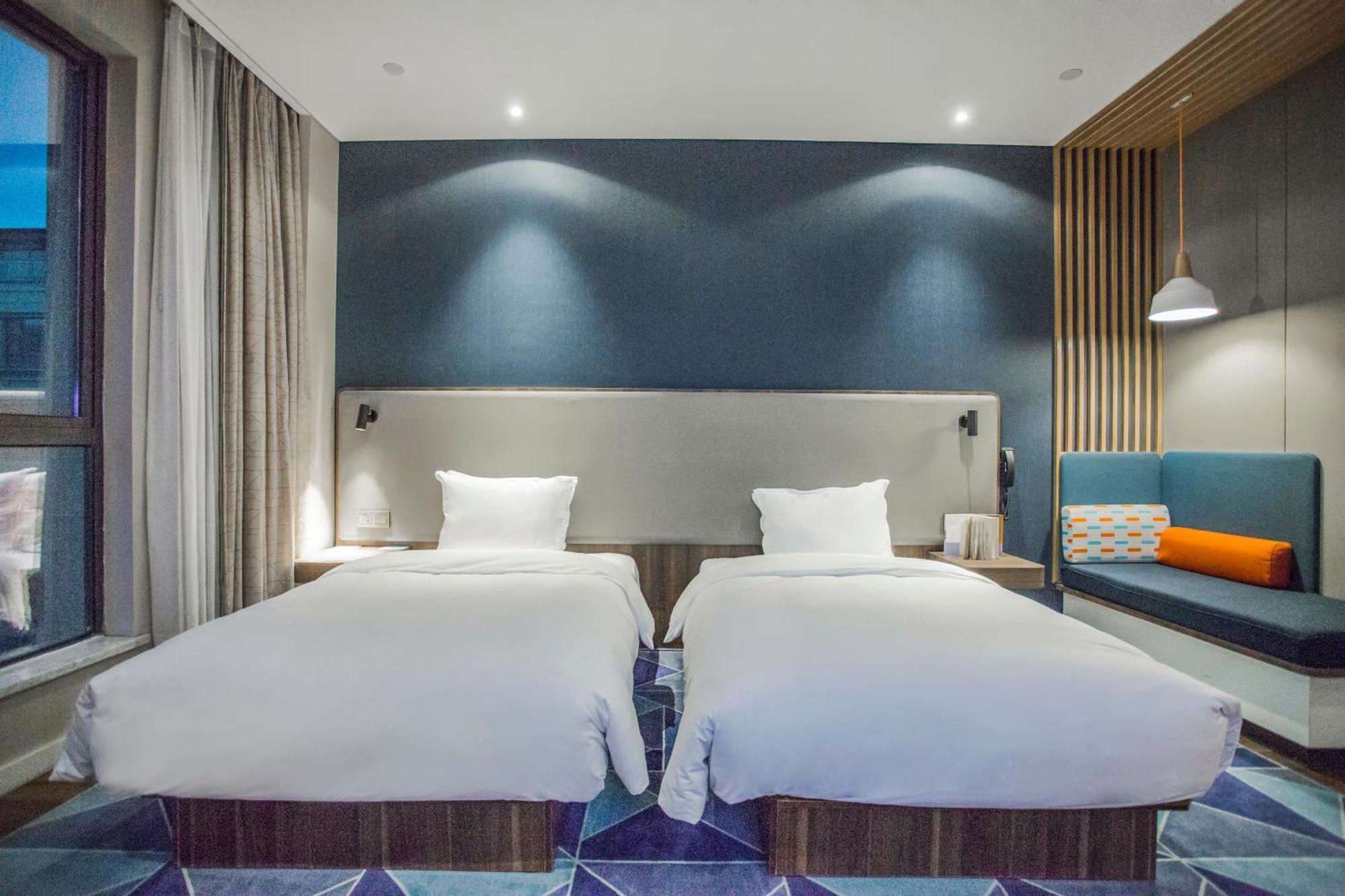 Holiday Inn Express Shanghai Pudong Chuansha, An Ihg Hotel Exteriér fotografie
