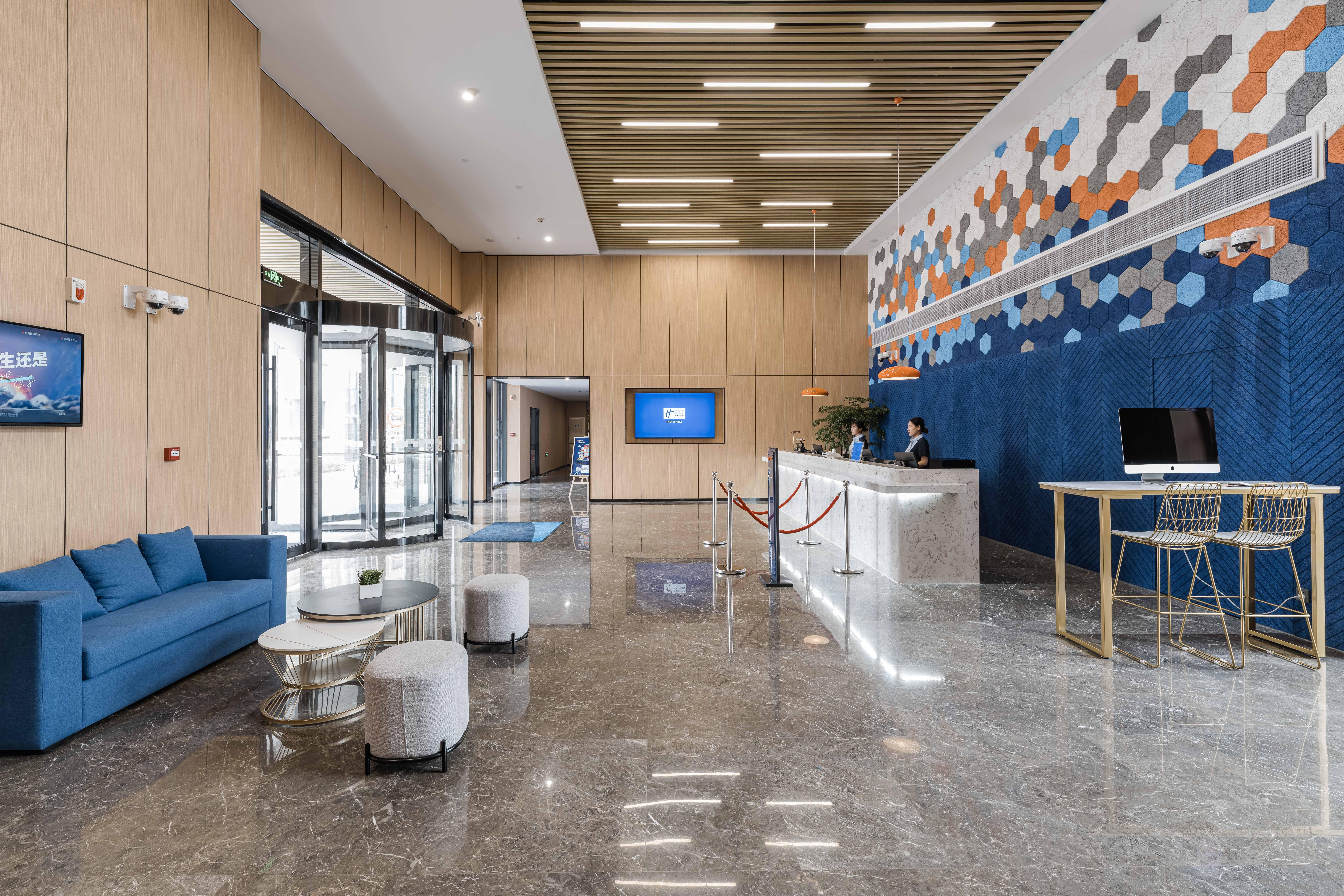 Holiday Inn Express Shanghai Pudong Chuansha, An Ihg Hotel Exteriér fotografie